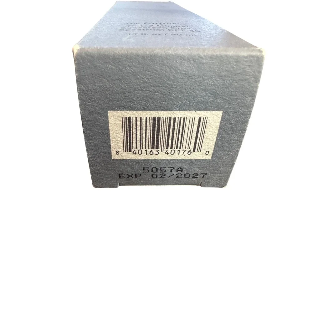 Merit The Uniform Tinted Mineral Sunscreen SPF 45 Shade 26 1.7oz New in Box